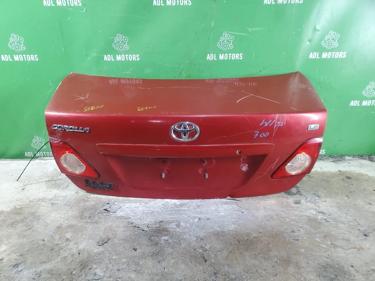 Крышка багажника Toyota Corolla 2006-2012 6440112B50 150