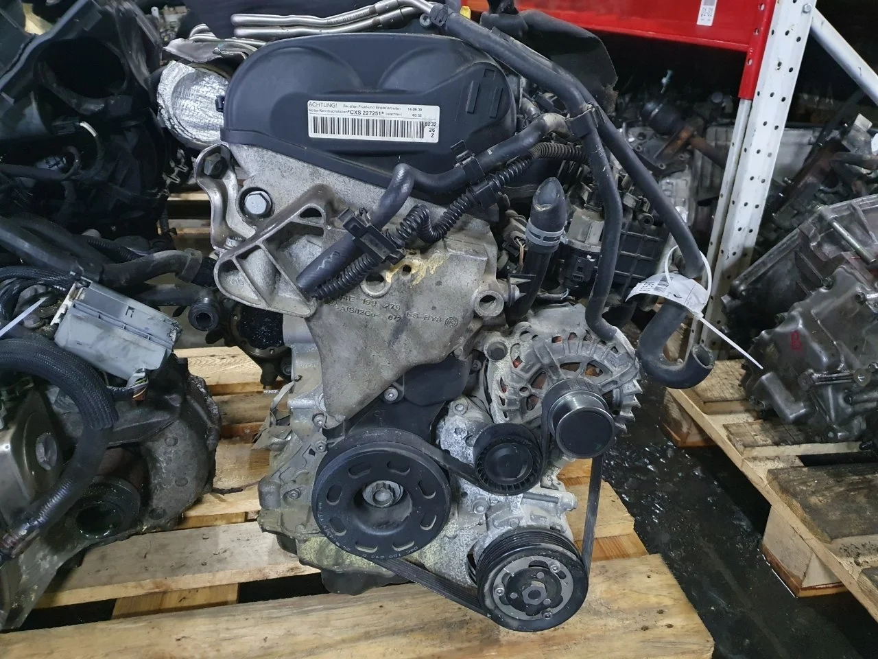 Двигатель Volkswagen GOLF 2012-2020 04E100033S 7 CXS