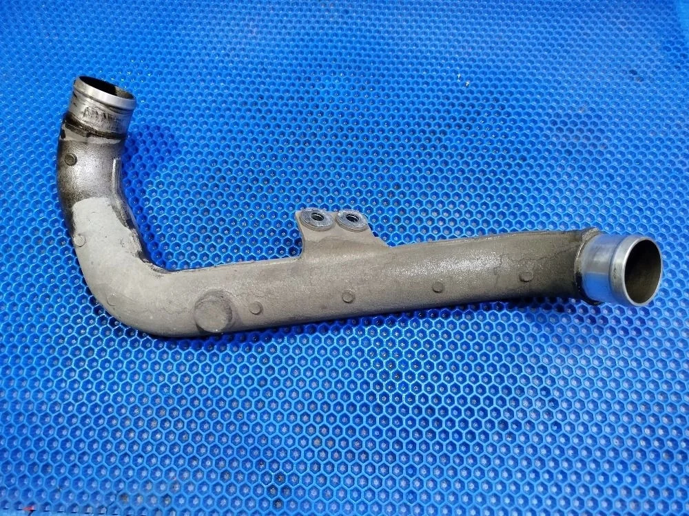 Патрубок интеркулера правый Infiniti FX30 qx70 S51