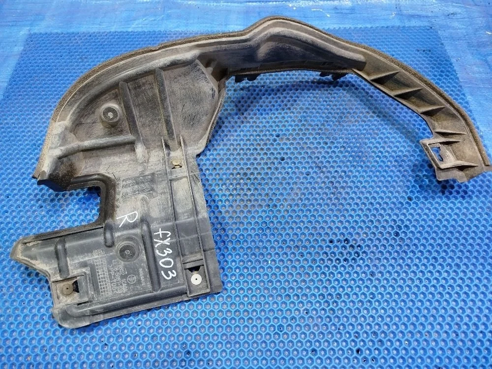 Пыльник бампера R Infiniti fx30 fx37 qx70 s51
