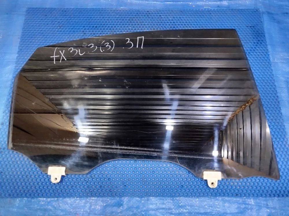 Стекло заднее правое Infiniti fx30 fx37 qx70 s51