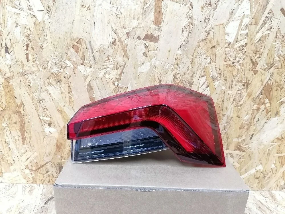 Фонарь зад прав (в крыло) Skoda Rapid II (2019—2026)