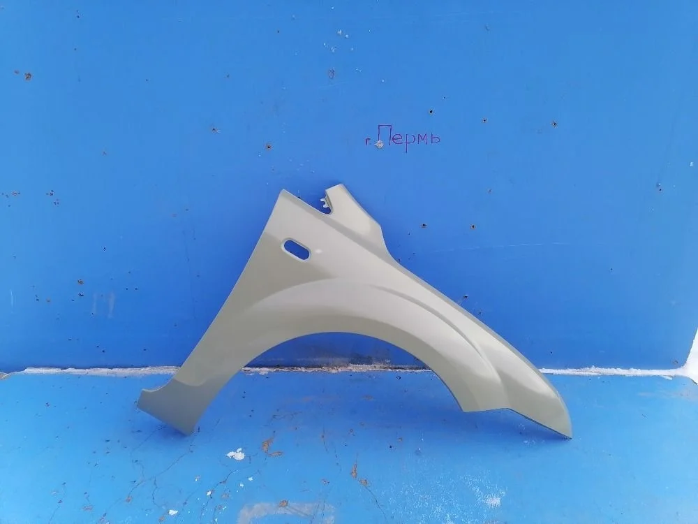 Крыло переднее правое Ford Focus II (2005—2008)