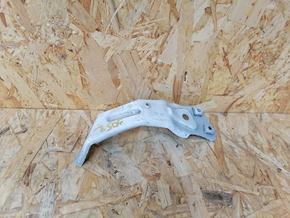 Кронштейн крыла пер. прав. Volkswagen Jetta VI (2010—2015)