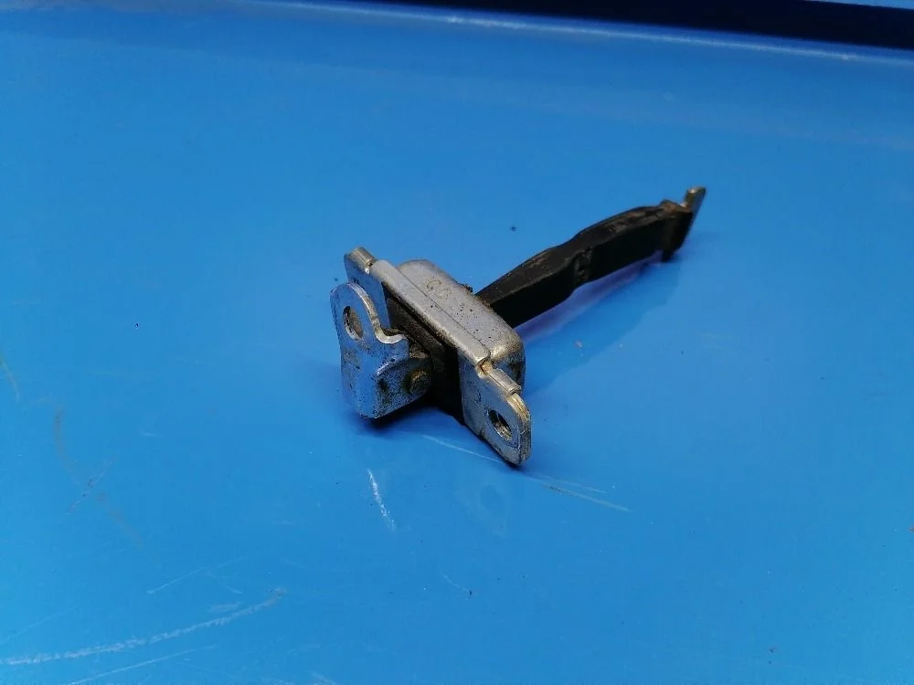 Ограничитель двери зад. прав. Hyundai Solaris II рестайлинг (2020—2025)