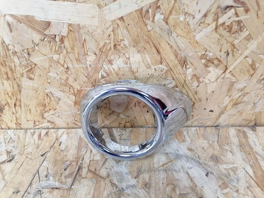 Окантовка ПТФ лев Ford Focus III (2011—2015)