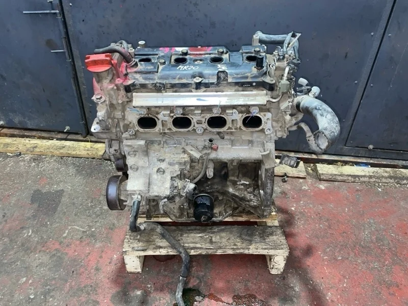 Двигатель Nissan 2.0