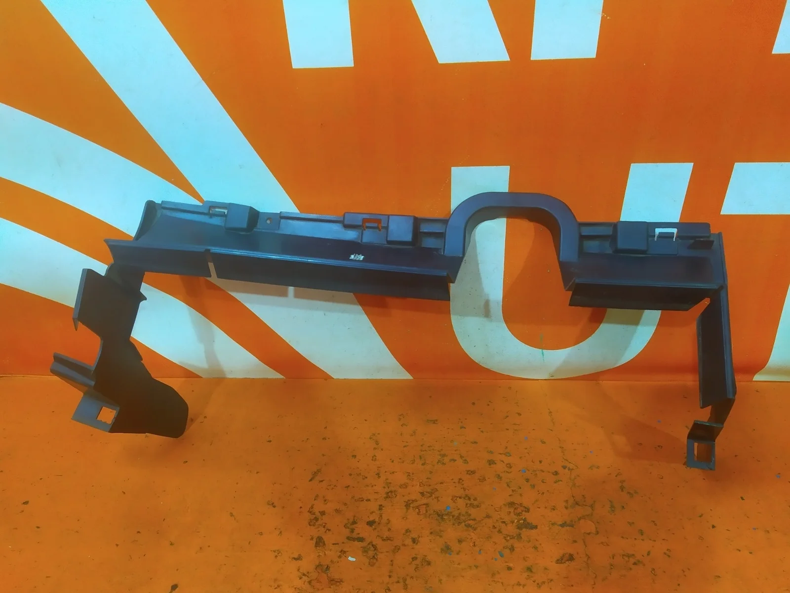 Дефлектор радиатора Renault Duster 2015-2021