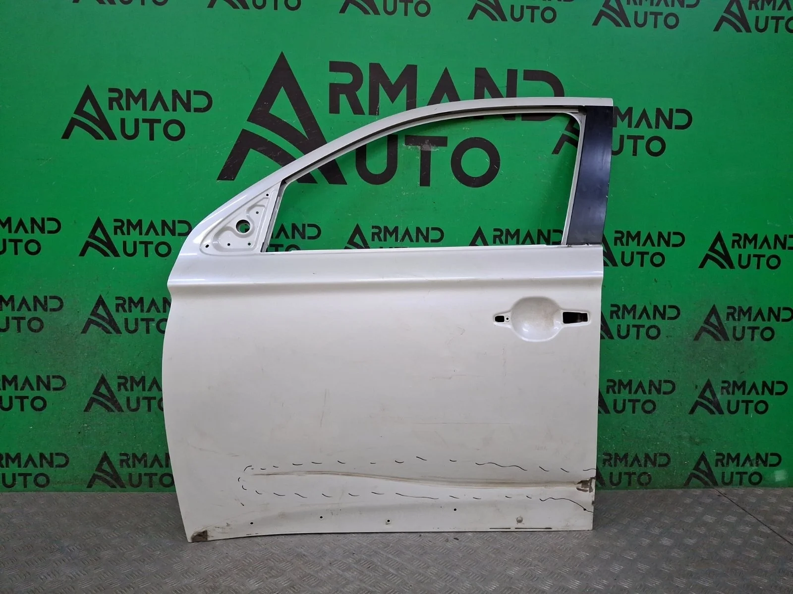 Дверь Mitsubishi Outlander 2015-нв 3