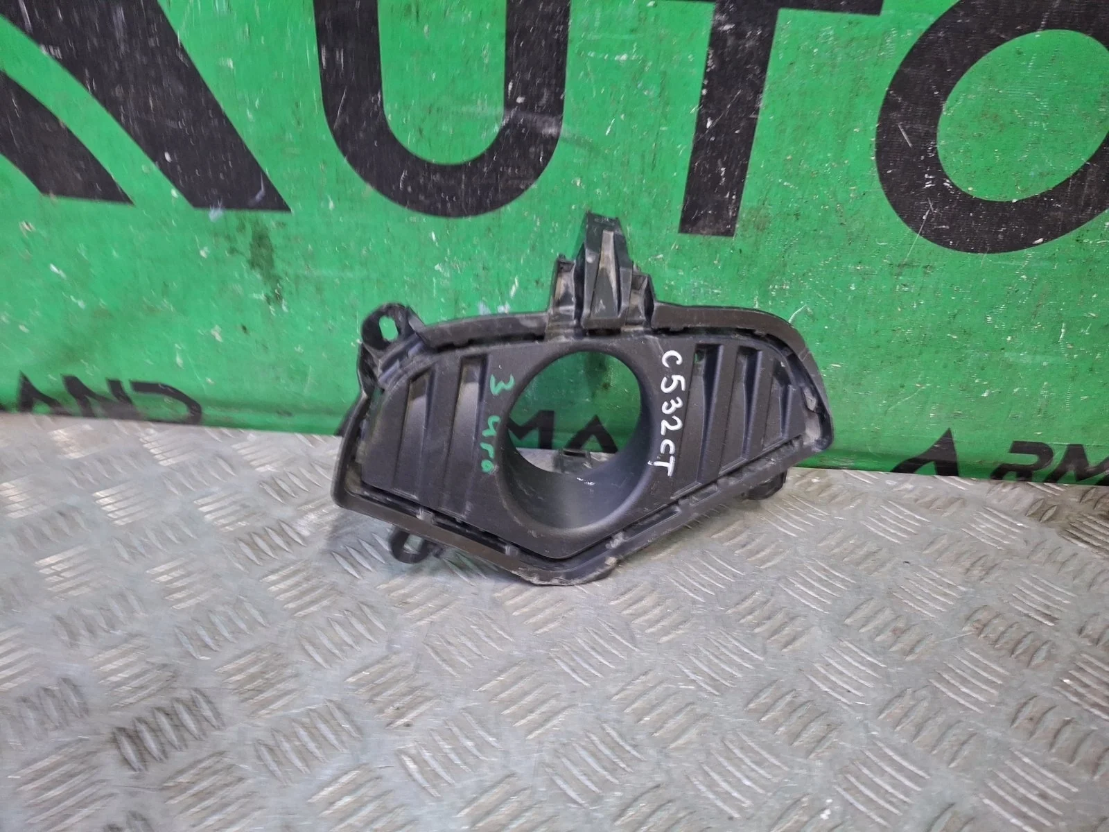 Окантовка птф TOYOTA RAV4 2018-нв 5 XA50