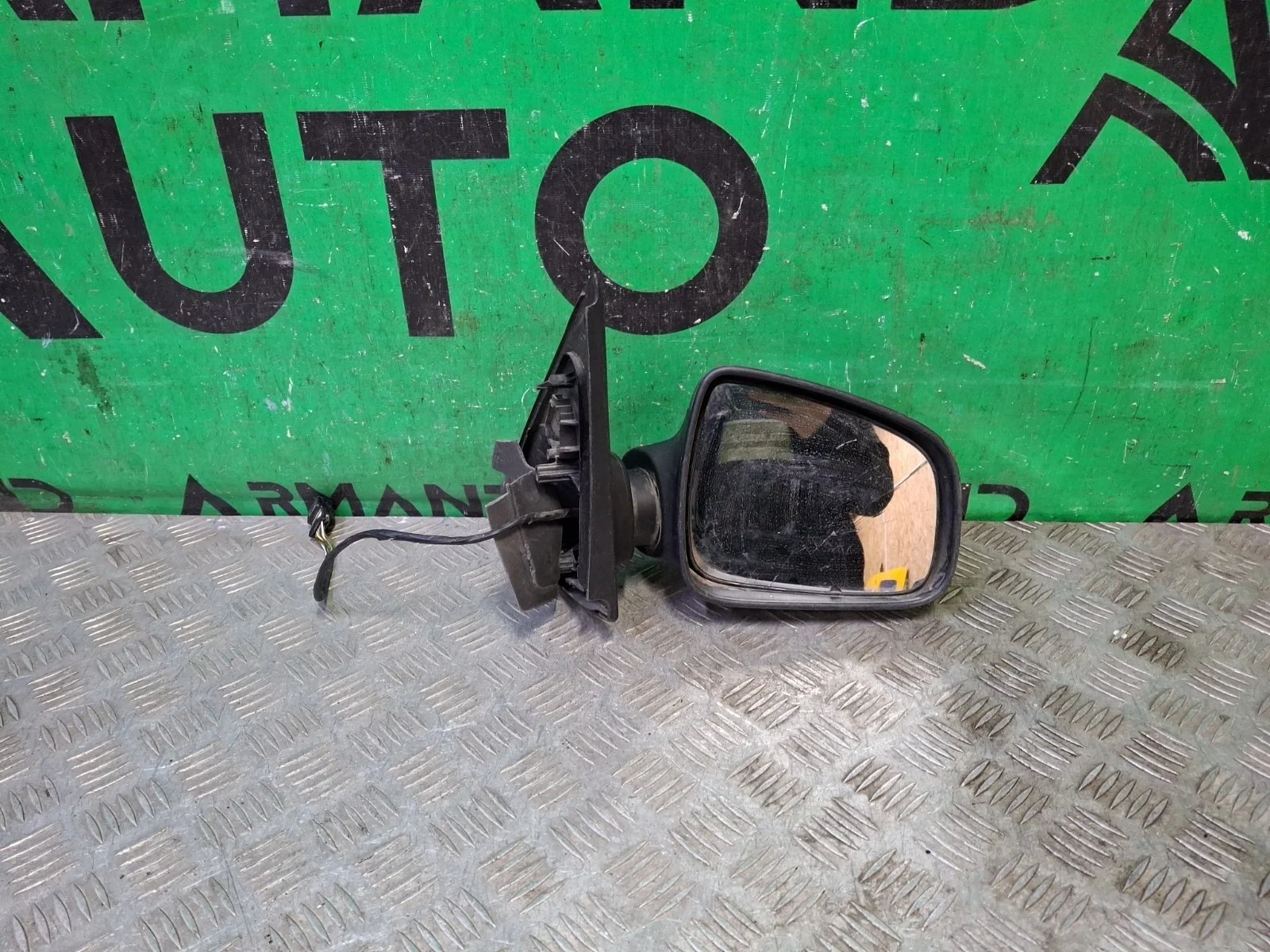 Зеркало Renault Logan 2012-2022