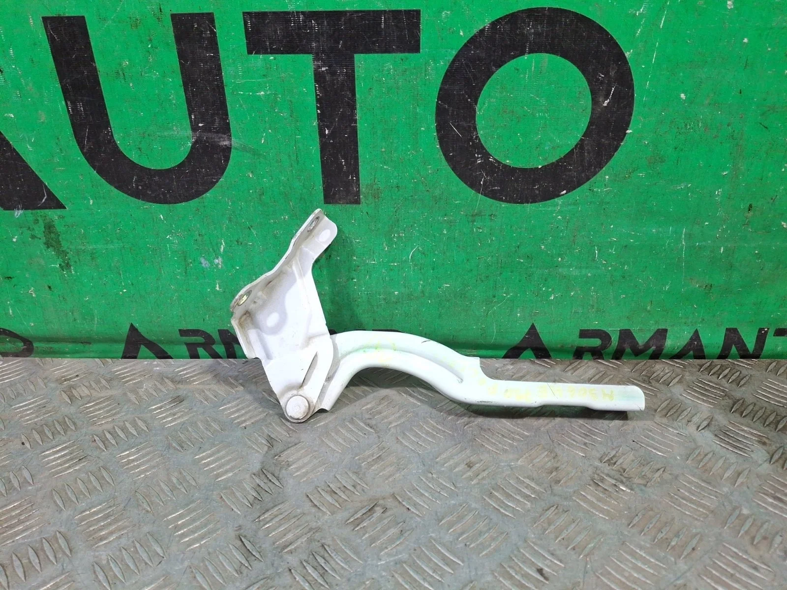 Петля капота Hyundai Creta 2016-2021