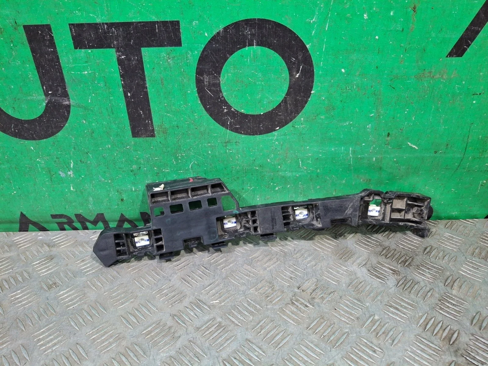 Кронштейн бампера Hyundai Creta 2016-2021