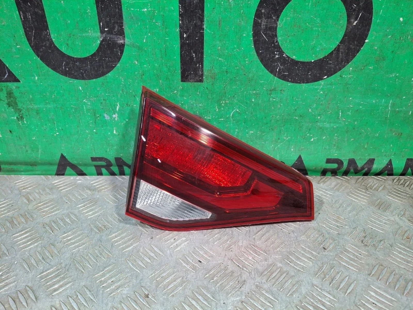 Фонарь внутренний KIA Rio 2020-нв 4 FB