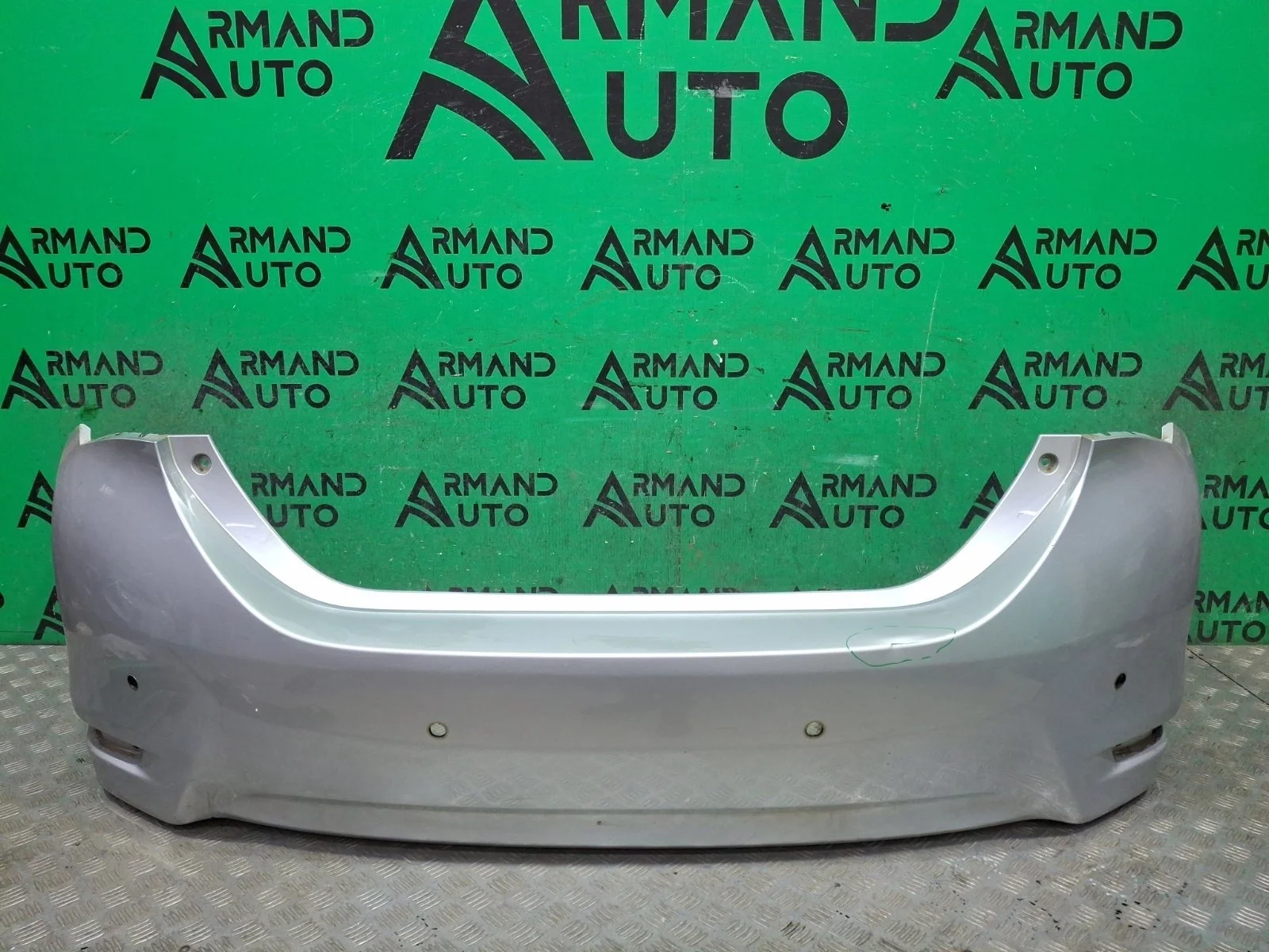 Бампер Toyota Corolla 2012-2019 11 E160 E170 E180