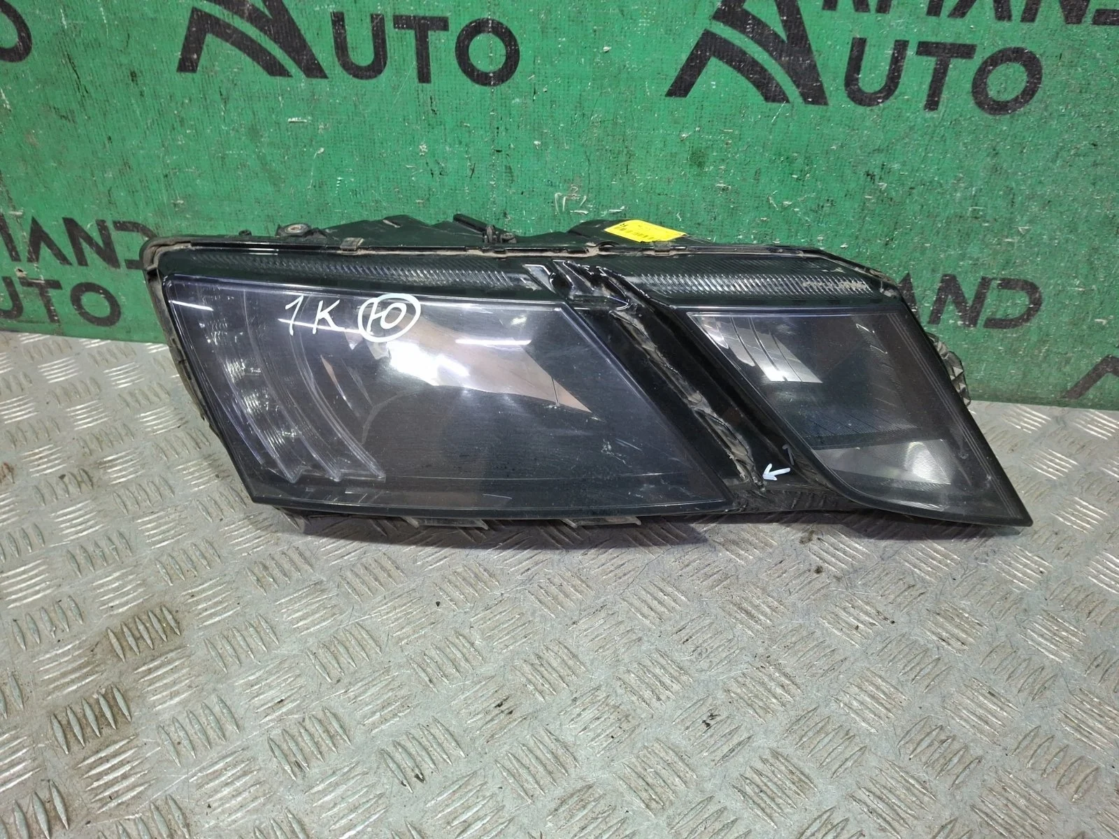 Фара Skoda Octavia 2017-2020 3 A7 (5E)