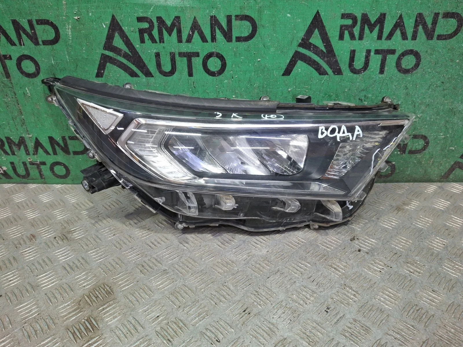 Фара Toyota RAV4 2018-нв 5 XA50