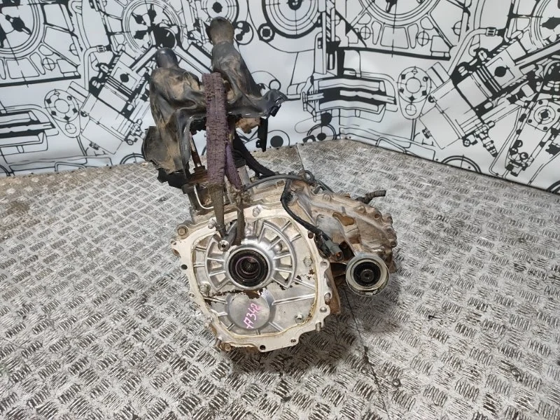 Раздатка Mitsubishi L200 Pajero Sport 2 3242A015 4D56U