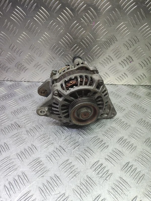 Генератор Mitsubishi Lancer MD317862 4G63