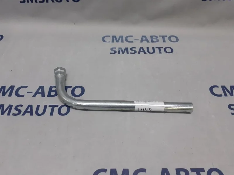 Ключ баллоный Audi A4 2004-2007 8N0012219 B7