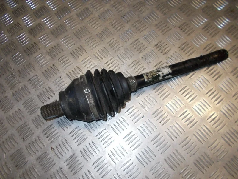 Шрус наружний Volvo S80 2007-2012 36002654 B5254T6, передний левый