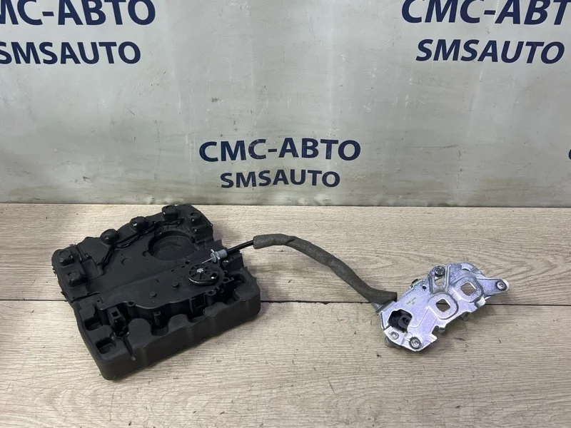 Замок багажника Mercedes-Benz E-Class 2016 A2047500485 W213 654.920