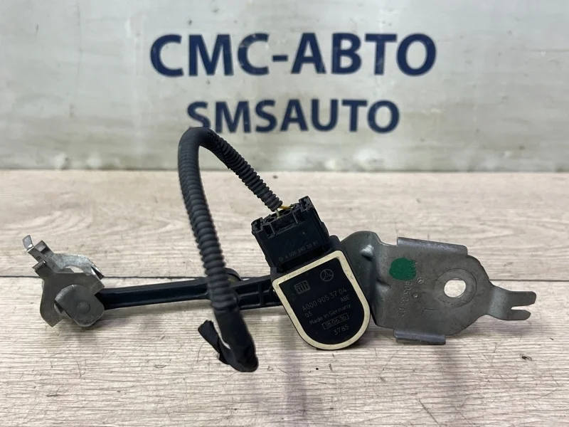 Датчик уровня подвески Mercedes-Benz E-Class 2016 A2139053302 W213 654.920, передний левый
