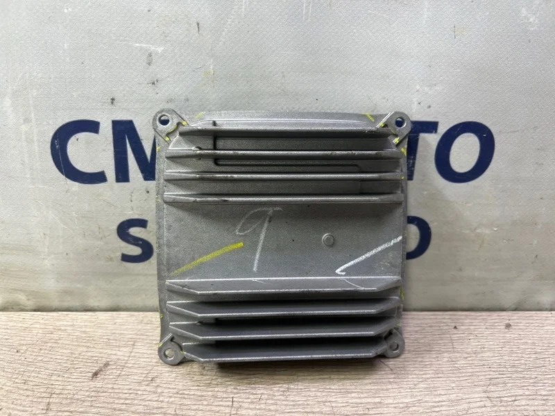 Блок управления фарой Mercedes-Benz ML 2012 A1668203689 W166 642.826