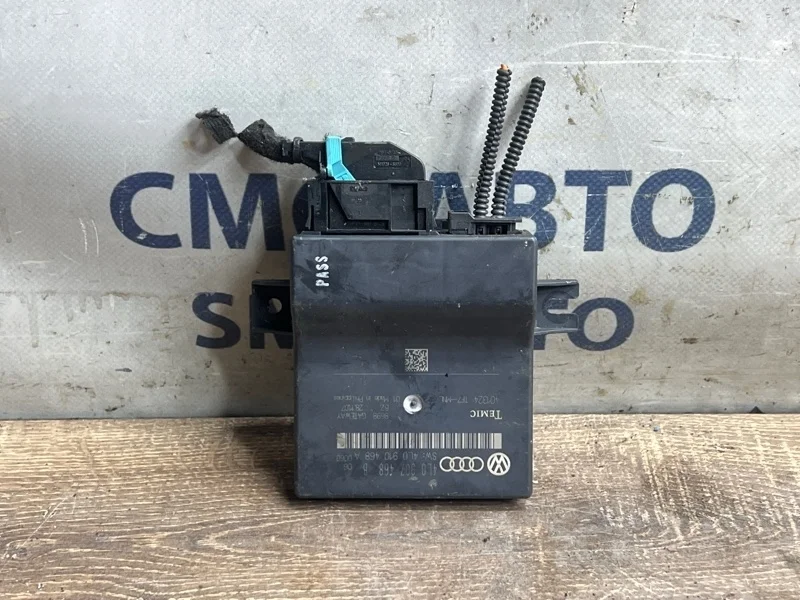 Блок интерфейс Audi A8 4L0907468B D3 4.2 BVJ