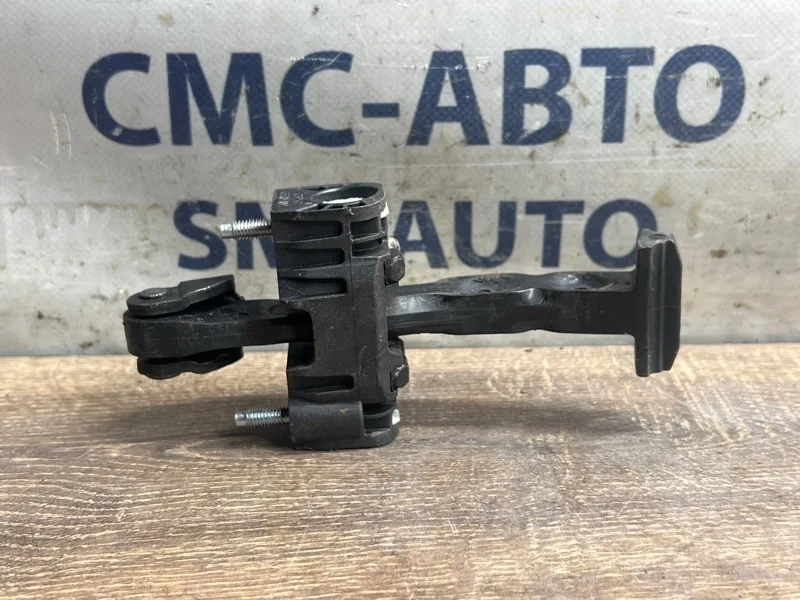 Ограничитель двери Volvo XC90 31217752 XC90 3.2, задний