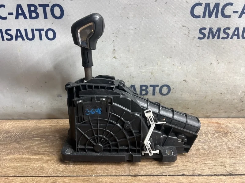 Селектор АКПП Volvo XC60 2020 31437770 XC60 B4204T23
