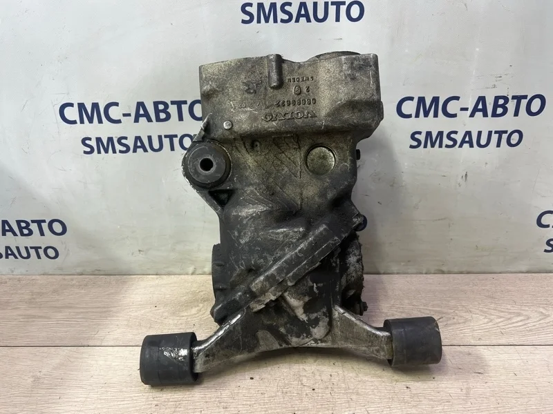 Редуктор заднего моста Volvo S60 2005-2007 8603681 С60 2.5T