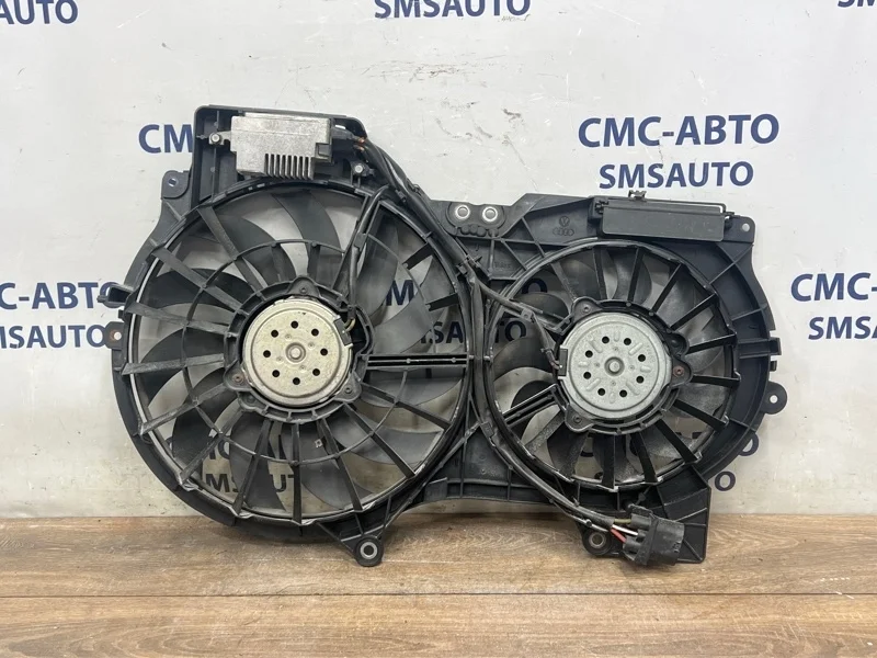 Вентилятор ДВС Audi A6 2006 4F0121207A C6 3.2 AUK