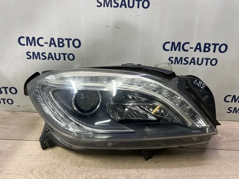 Фара адаптивный ксенон Mercedes-Benz ML 2012 A1668205759 W166 642.826