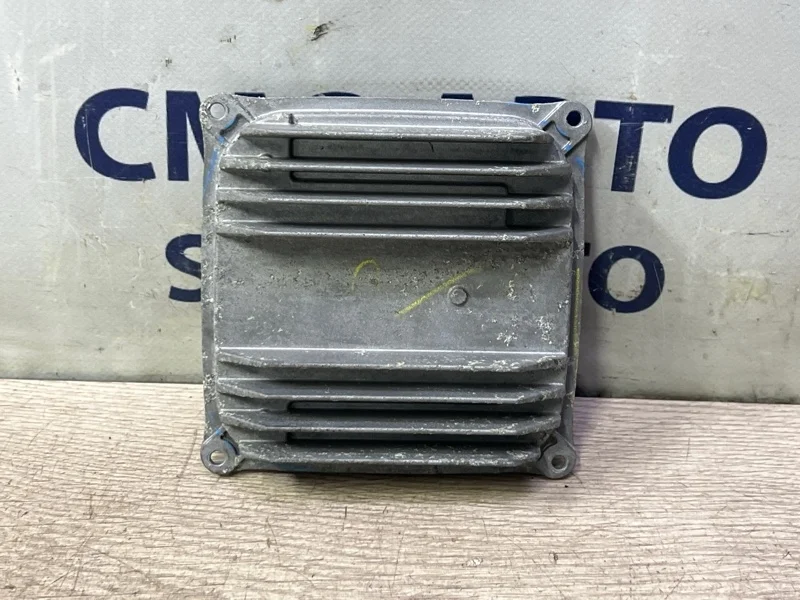 Блок управления фарой Mercedes-Benz ML 2012 A1668203689 W166 642.826