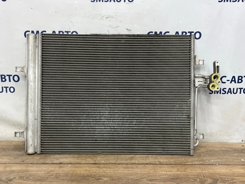 Радиатор кондиционера Volvo XC70 30794544 ХС70 3.2