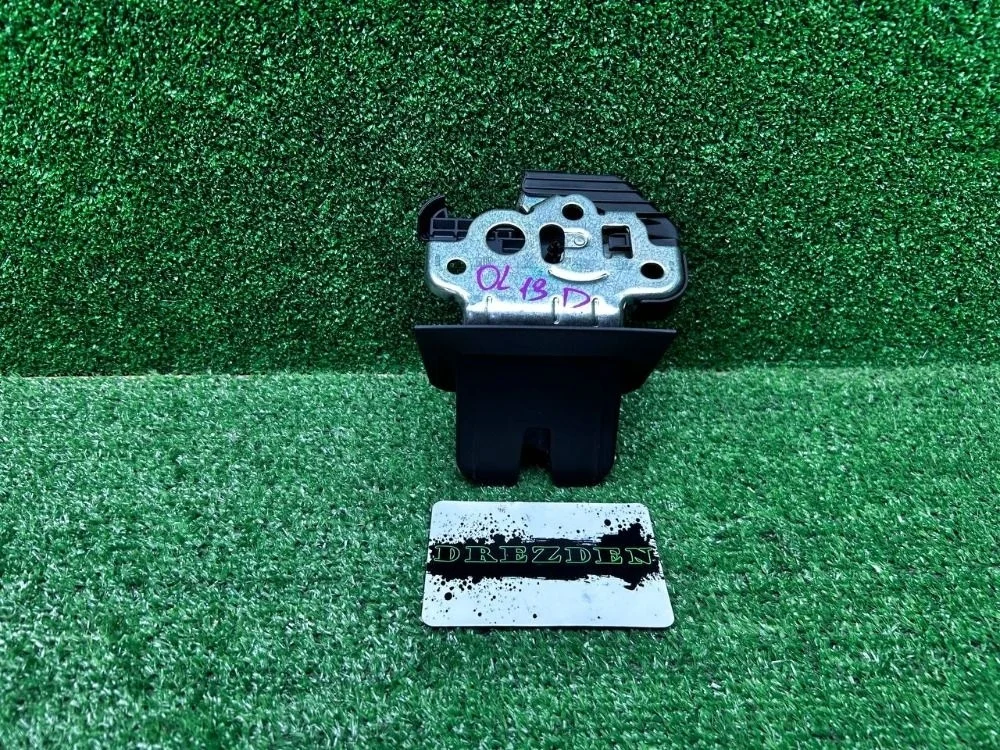 Замок крышки багажника Audi A3 8P рестайлинг 2 (2008—2013)