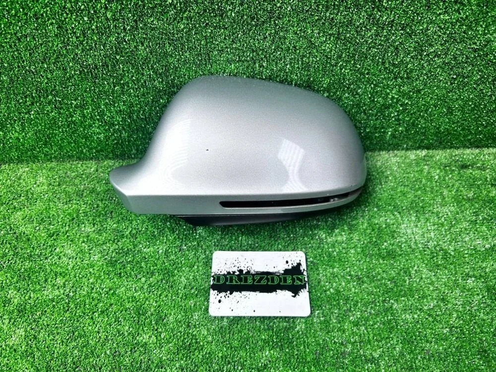 Корпус зеркала левого Audi A3 8P рестайлинг 2 (2008—2013)