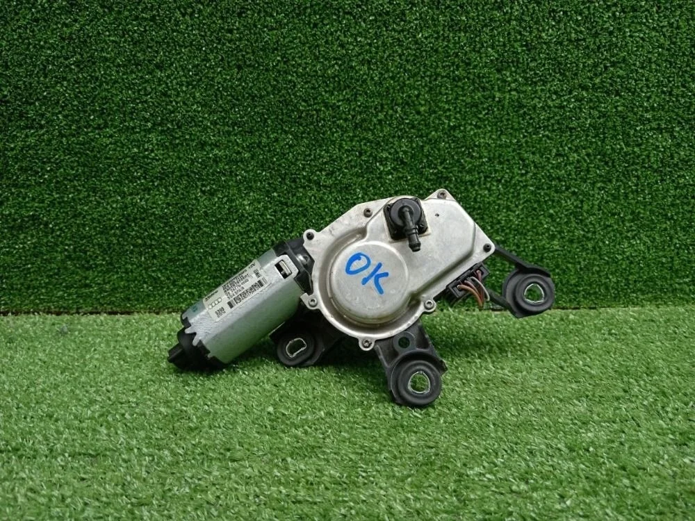 Моторчик стеклоочистителя задний Audi Q7 4L рестайлинг (2009—2015)