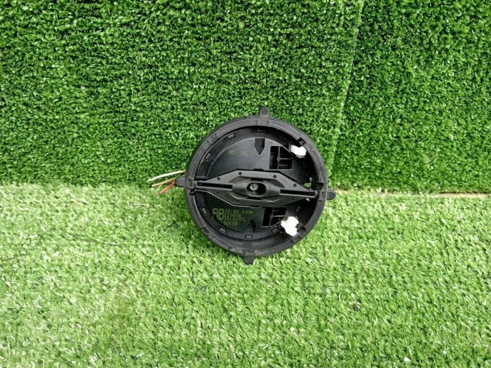 Моторчик регулировки зеркала левый Audi A3 8P рестайлинг 2 (2008—2013)