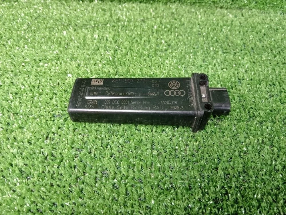 Датчик давления в шине Volkswagen Touareg I рестайлинг (2006—2010)