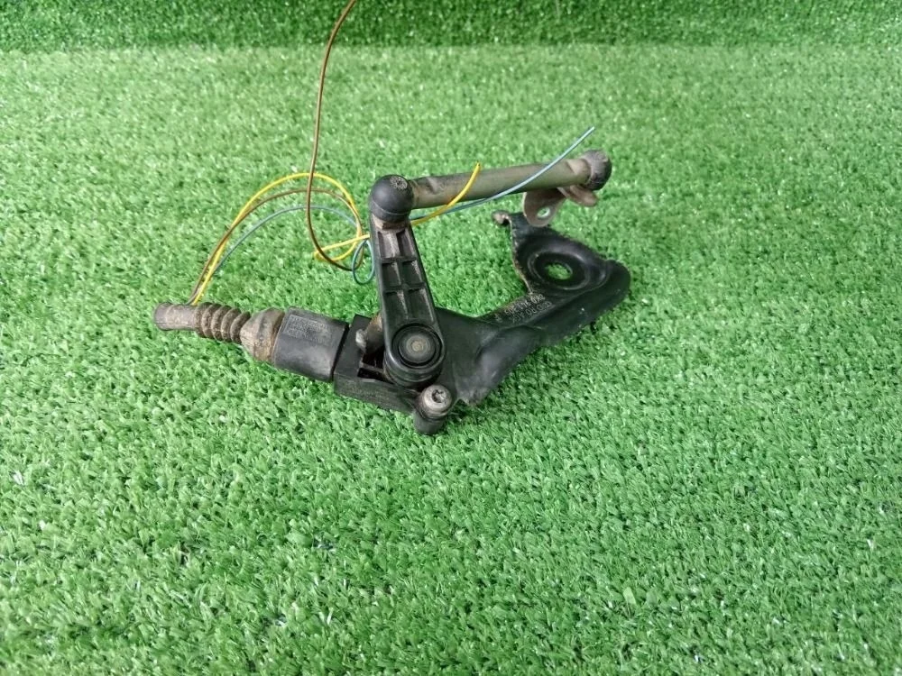 Датчик регулировки дорож. просвета Audi A4 Allroad Quattro B8 (2009—2011)