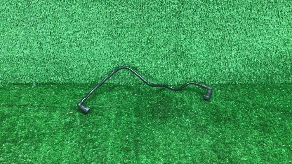 Трубка топливная Audi A4 B8 (2007—2012)