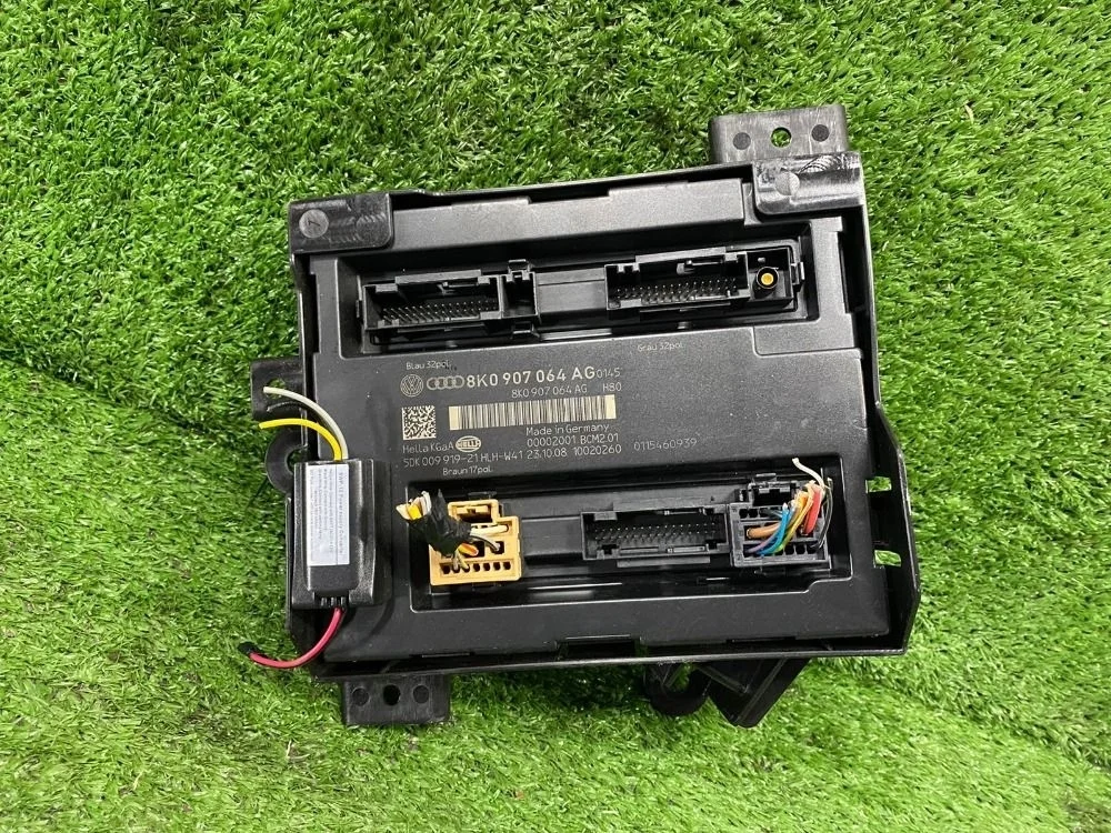 Блок комфорта Audi A4 B8 (2007—2012)