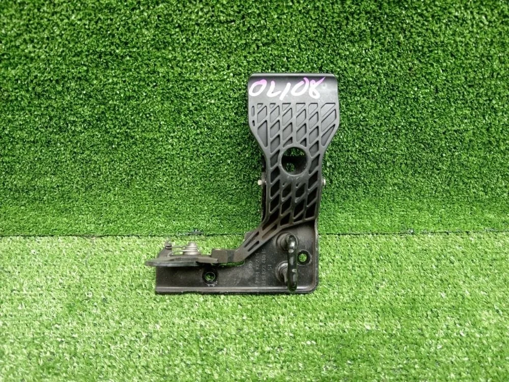 Замок капота Audi A3 8P рестайлинг 2 (2008—2013)