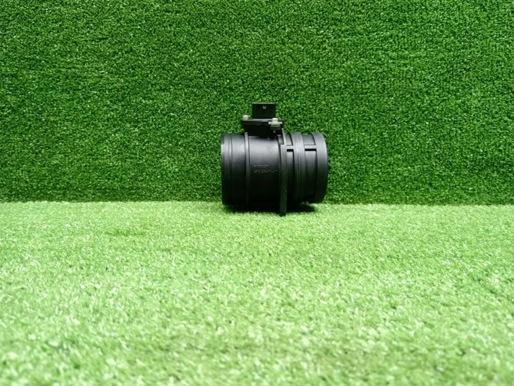 Датчик расхода воздуха Audi Volkswagen Seat Skoda Audi A5 I рестайлинг (2011—2016)