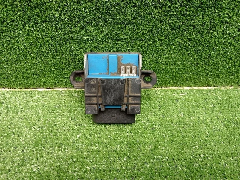 Блок управления топливным насосом Volkswagen Tiguan I (2007—2011)