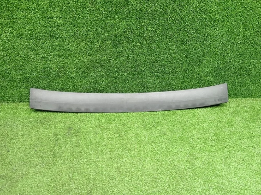 Накладка бампера Audi A4 Allroad Quattro B8 (2009—2011)