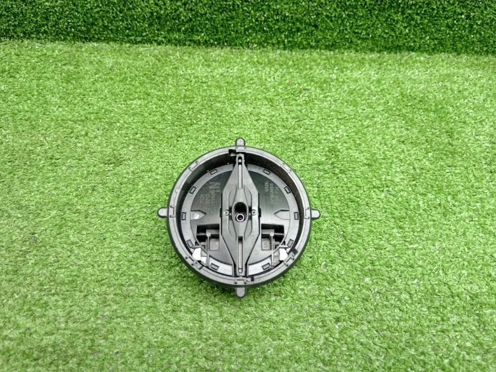 Моторчик регулировки зеркала левый Audi A3 8P рестайлинг 2 (2008—2013)