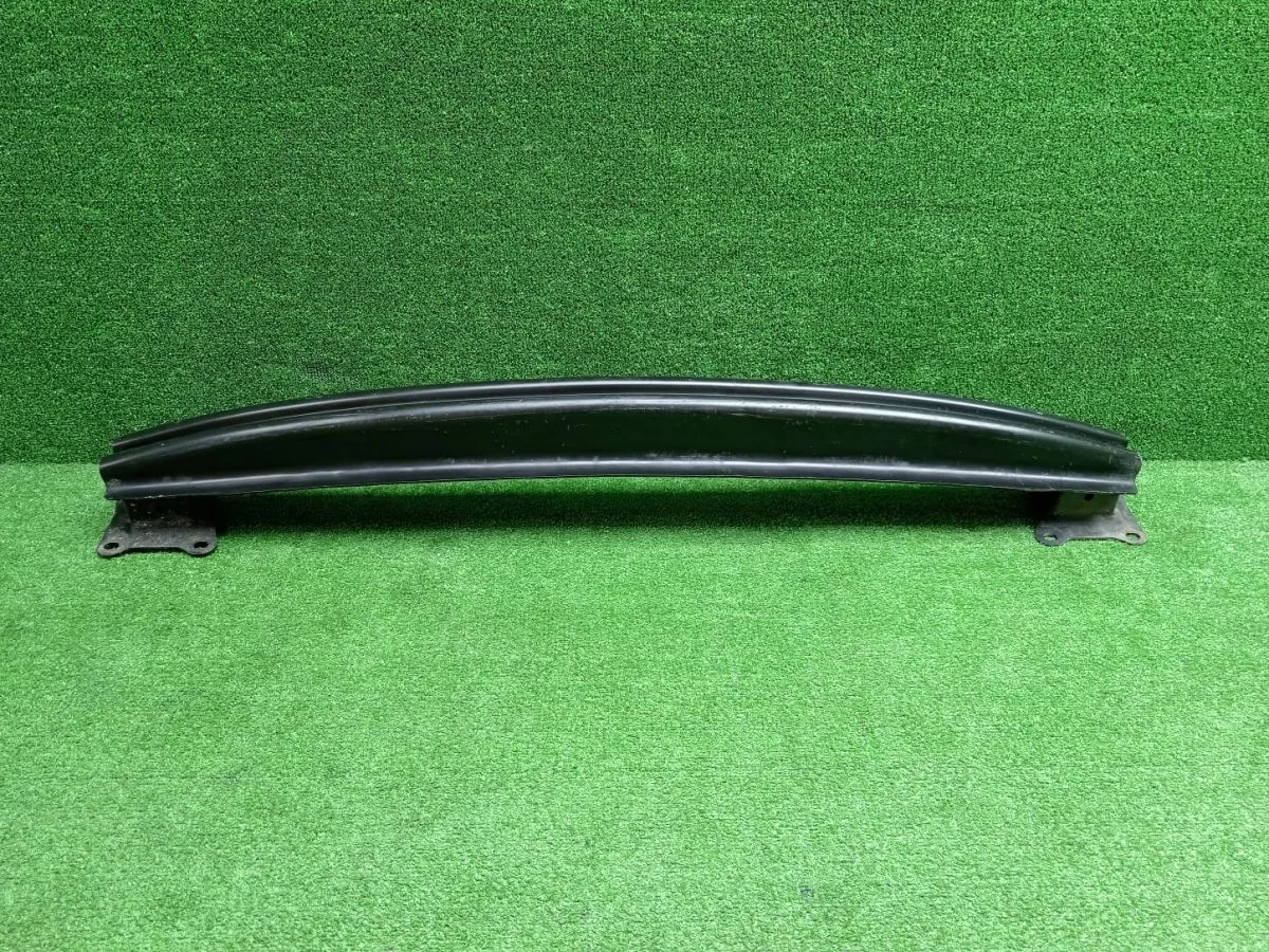 Усилитeль заднeго бaмпepa Volkswagen Scirocco III (2008—2014)